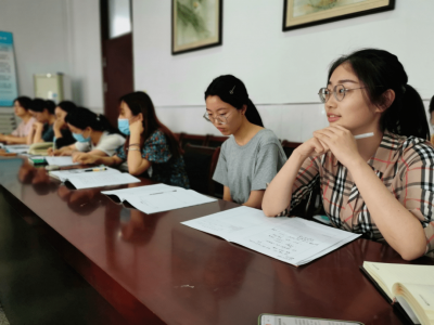 德育为先，知行合一||记我校青年教师德育沙龙暨名班主任系列活动