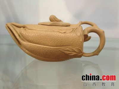 浅谈陈海平先生紫砂壶艺与中华文化的融合(1)